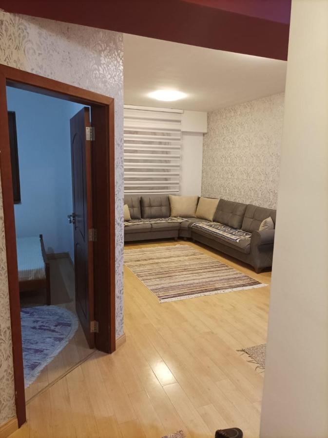 Two Rooms And Kitchen, Bathroom With Balcony Apartment Скопье Экстерьер фото