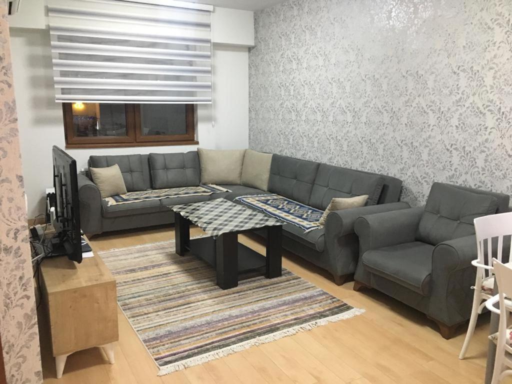 Two Rooms And Kitchen, Bathroom With Balcony Apartment Скопье Экстерьер фото