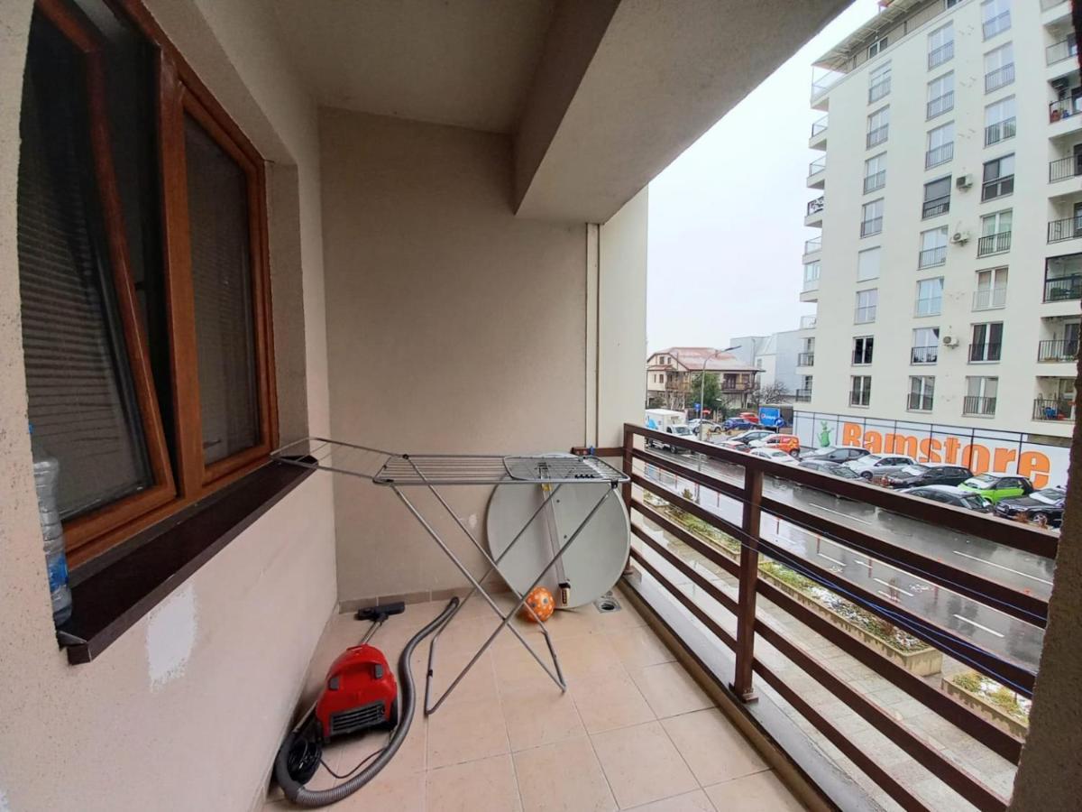 Two Rooms And Kitchen, Bathroom With Balcony Apartment Скопье Экстерьер фото